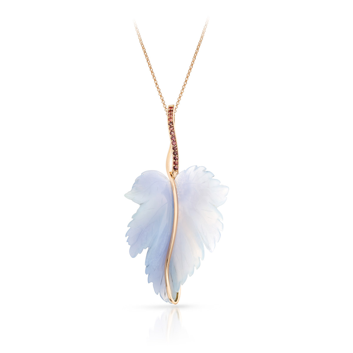 hanger Van Nature, chalcedoon en saffier